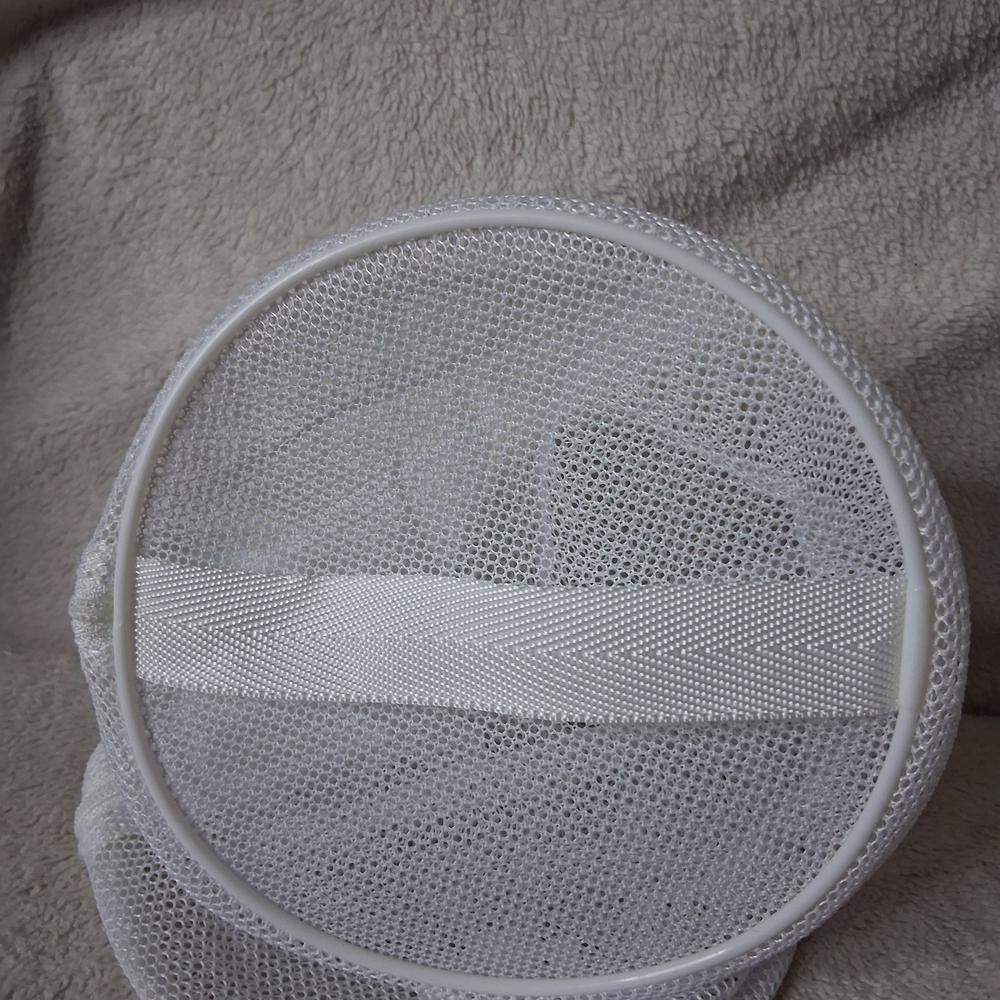 White Mesh Laundry Bag Victoria Secret Pink